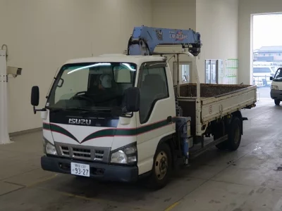 Isuzu Elf