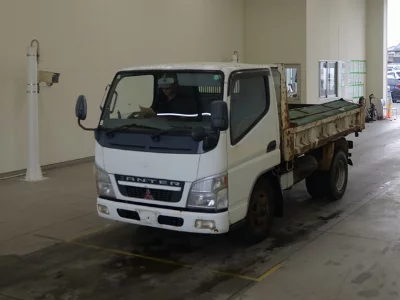 Mitsubishi Fuso Canter