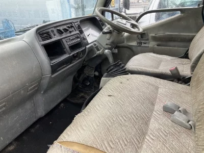 MITSUBISHI CANTER