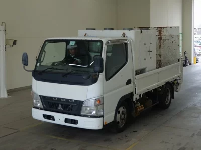 Mitsubishi Fuso Canter