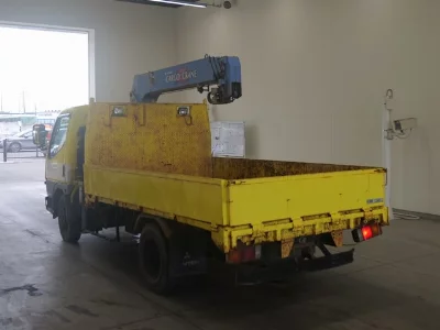 MITSUBISHI CANTER