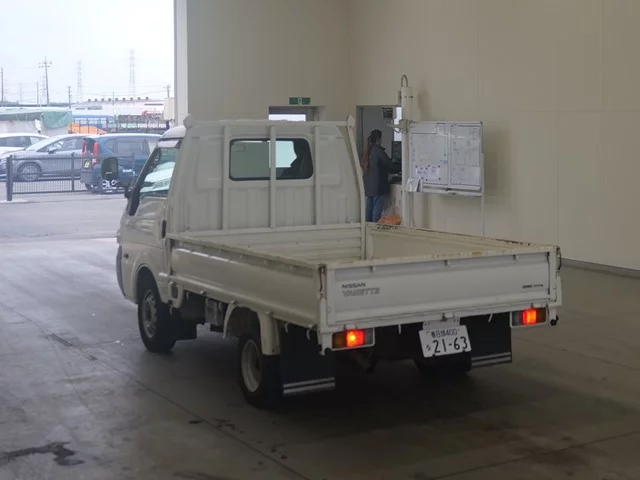 Nissan Vanette  с аукциона в Японии