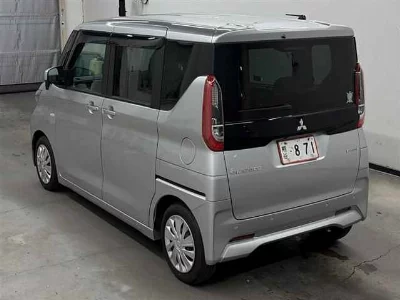 MITSUBISHI EK SPACE