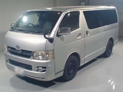 TOYOTA REGIUS VAN