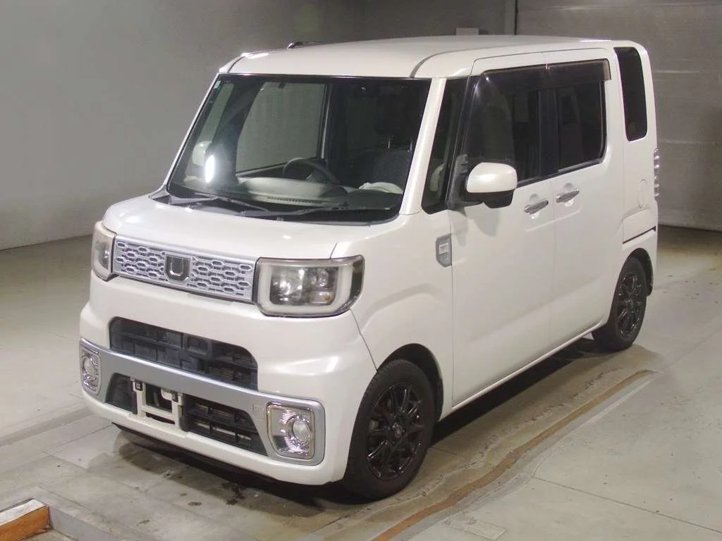 Daihatsu Wake  с аукциона в Японии