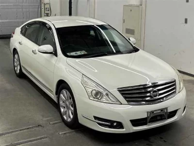 NISSAN TEANA
