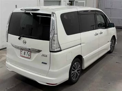 NISSAN SERENA