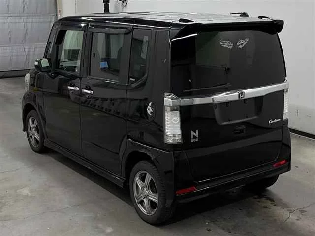 Honda N BOX CUSTOM  с аукциона в Японии