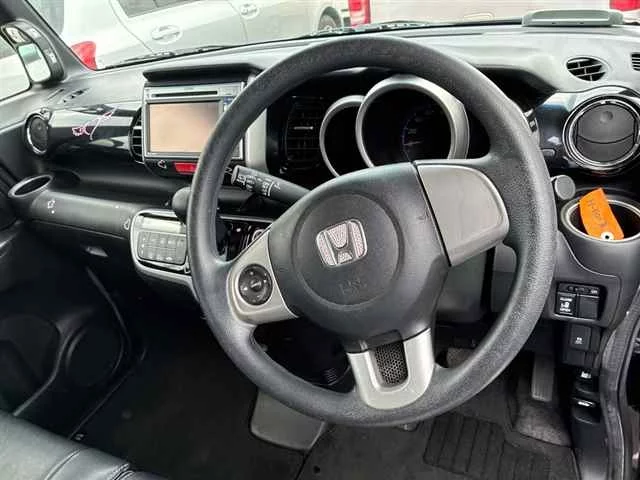Honda N BOX CUSTOM  с аукциона в Японии