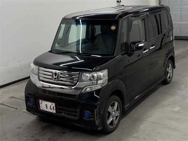 Honda N BOX CUSTOM  с аукциона в Японии