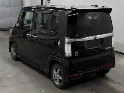 HONDA N BOX CUSTOM