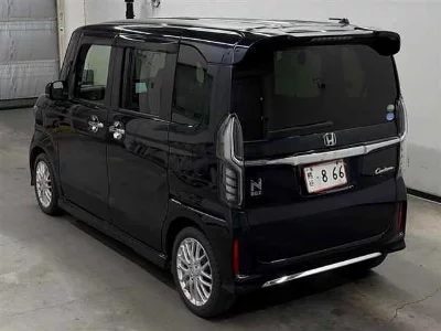 HONDA N BOX CUSTOM