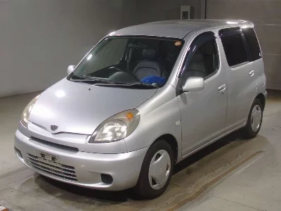 TOYOTA FUN CARGO