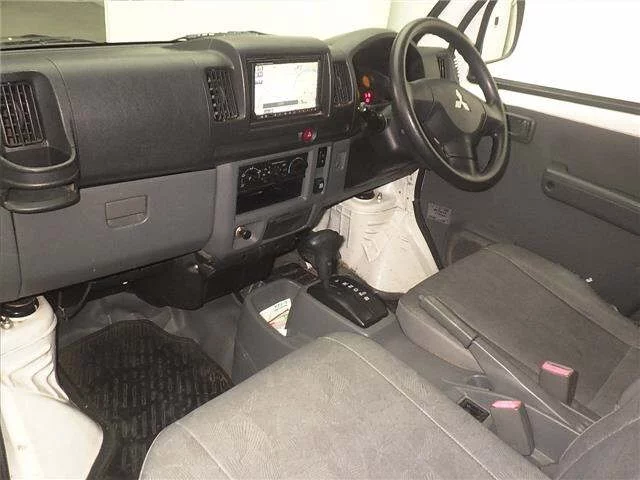 Mitsubishi Minicab  с аукциона в Японии