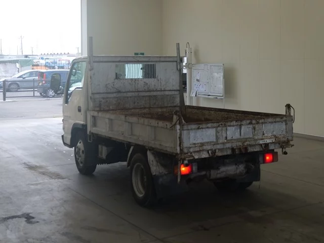 Nissan Atlas  с аукциона в Японии
