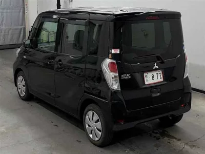 MITSUBISHI EK SPACE
