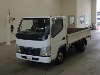 Mitsubishi Fuso Canter