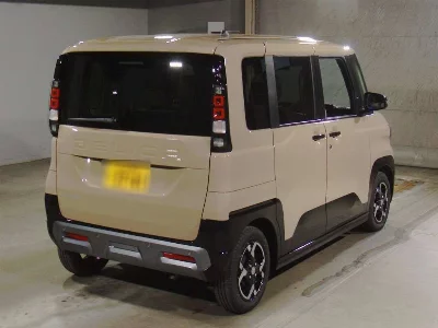 Mitsubishi Delica Mini