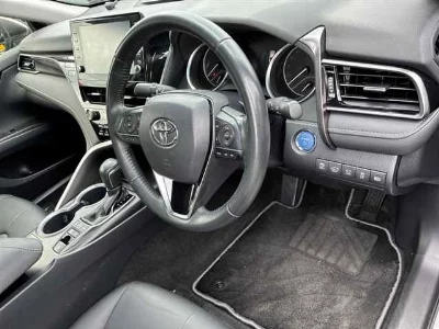 TOYOTA CAMRY