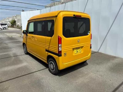 HONDA N-VAN