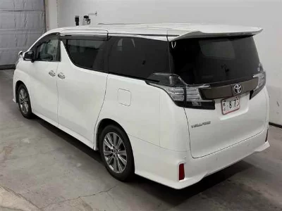 TOYOTA VELLFIRE