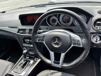 MERCEDES BENZ C CLASS