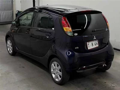 MITSUBISHI I