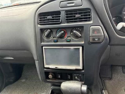 NISSAN TERRANO