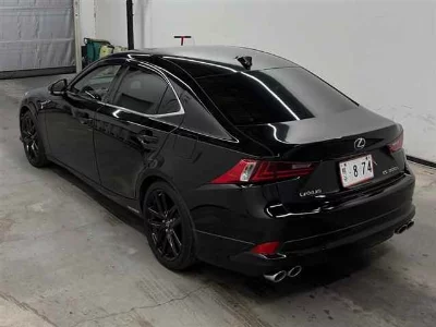 LEXUS IS