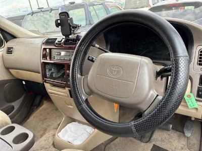 TOYOTA GRANVIA