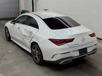 MERCEDES BENZ CLA