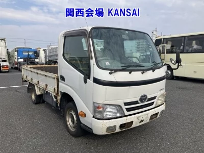 TOYOTA DYNA