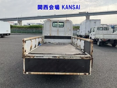 TOYOTA DYNA