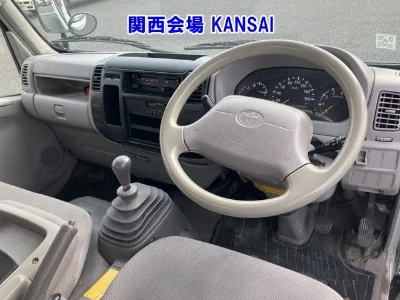 TOYOTA DYNA