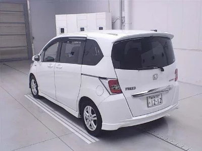 HONDA FREED