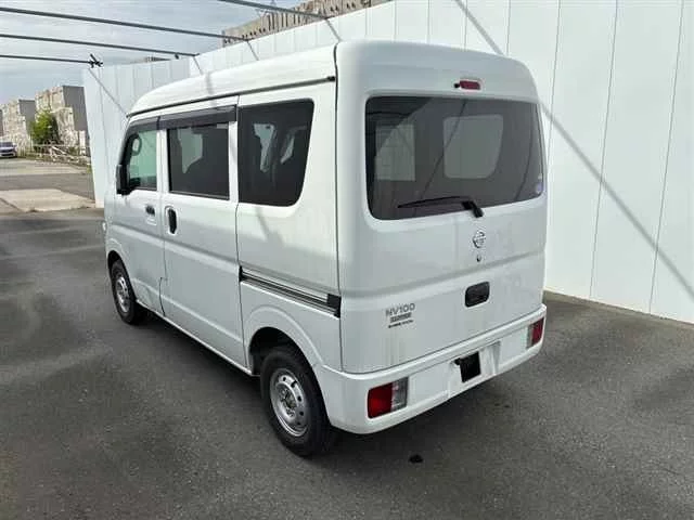 Nissan NV100 Clipper  с аукциона в Японии