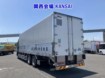 NISSAN DIESEL (UD) QUON