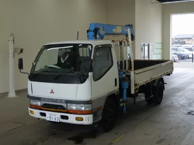 MITSUBISHI CANTER
