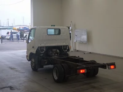 TOYOTA DYNA
