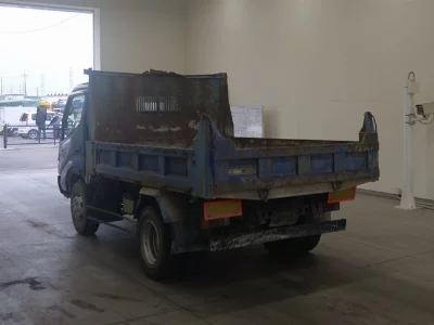 TOYOTA DYNA