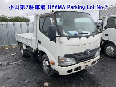 TOYOTA DYNA