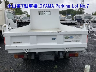 TOYOTA DYNA