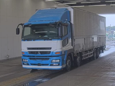 MITSUBISHI FUSO SUPER GREAT
