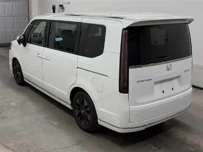 HONDA STEPWGN SPADA