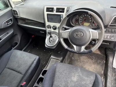 TOYOTA RACTIS