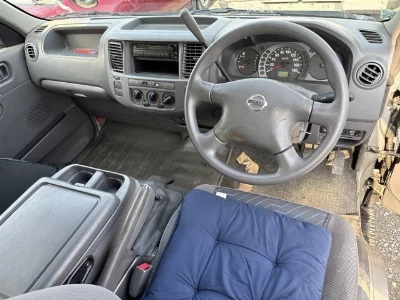 NISSAN CARAVAN VAN
