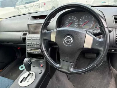 NISSAN SKYLINE