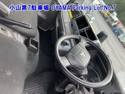 MITSUBISHI CANTER