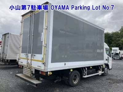 MITSUBISHI CANTER