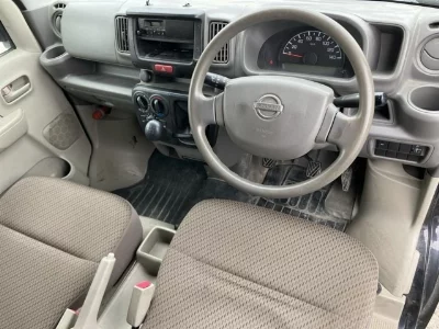 NISSAN NV100 CLIPPER